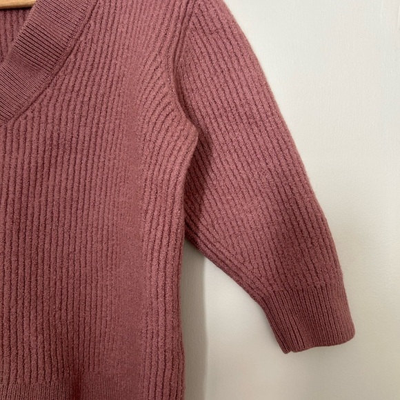 NWOT Aritzia Babaton Roger V-Neck 100% Merino Wool Oversized Pink/Mauve … - Picture 6 of 12